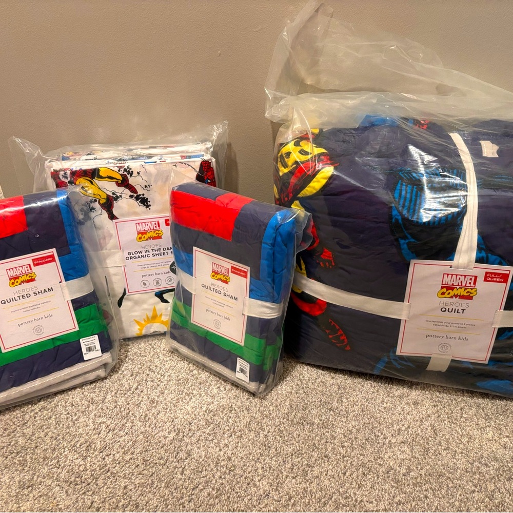 Pottery Barn Marvel Bed Set